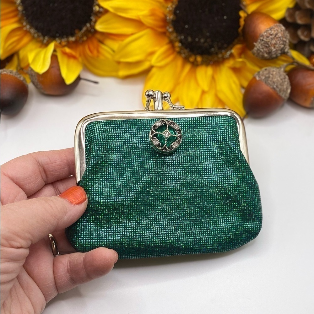 Beautiful Shimmering Emerald Green Micro Purse & Elegant Green 18mm Ginger Snap!